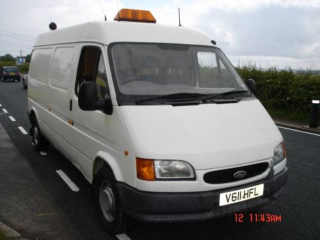 Čelní sklo FORD TRANSIT r.v. 1994-2000 - čiré